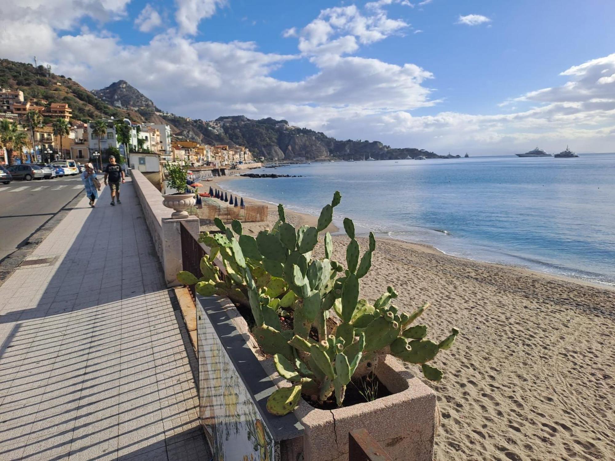 Nausica17 Naxos Bay Apartment Giardini Naxos Ngoại thất bức ảnh