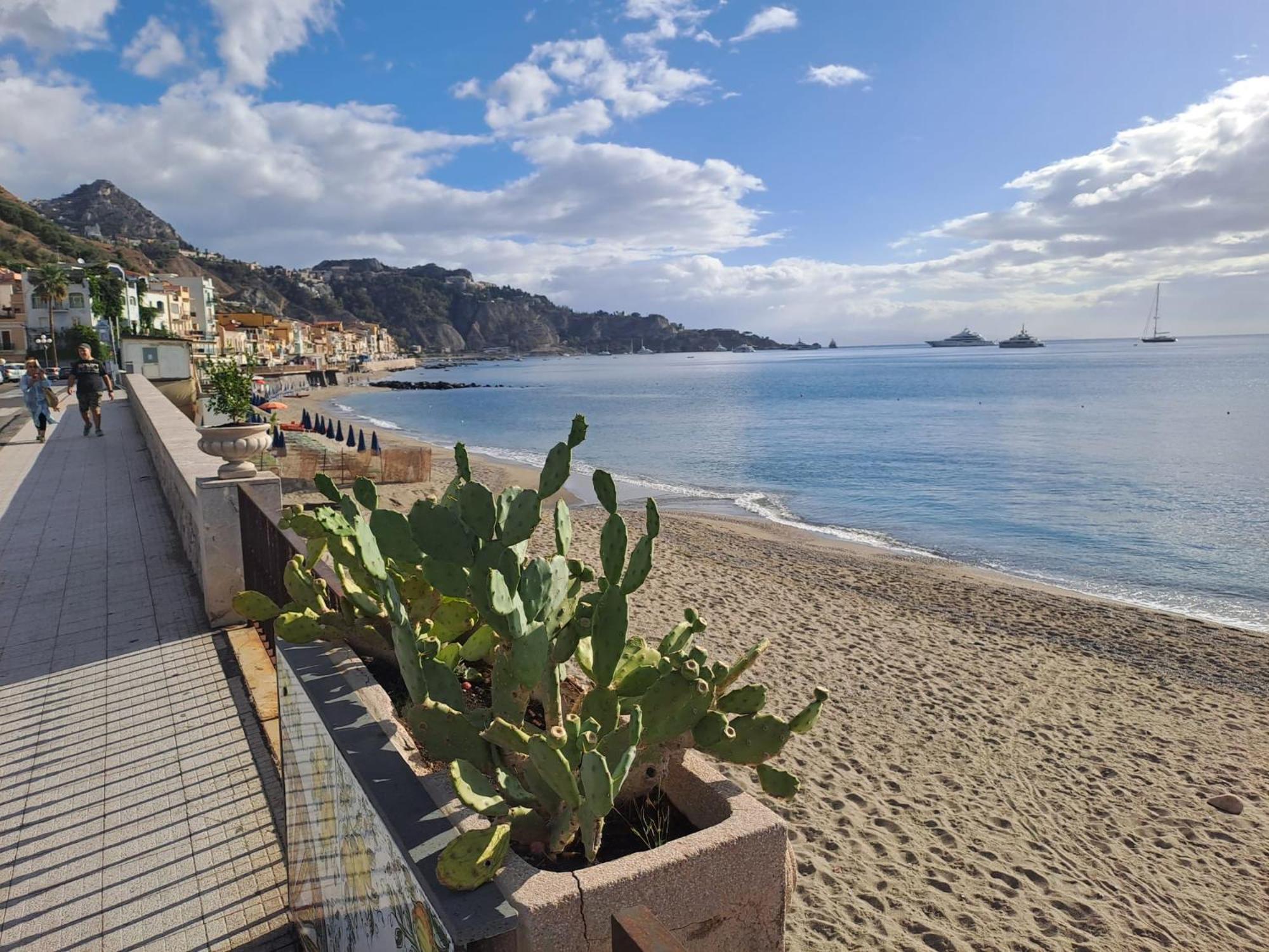 Nausica17 Naxos Bay Apartment Giardini Naxos Ngoại thất bức ảnh
