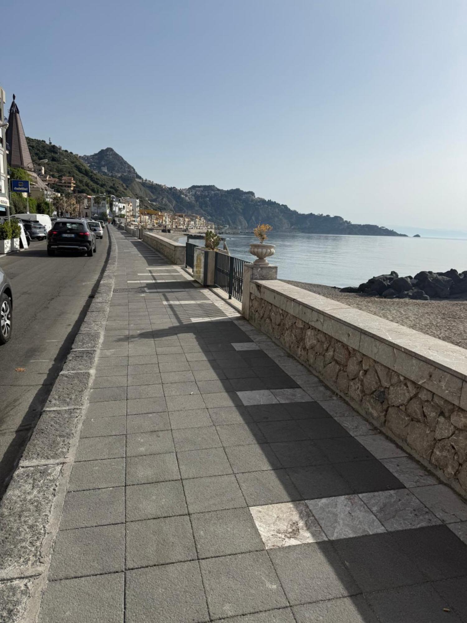Nausica17 Naxos Bay Apartment Giardini Naxos Ngoại thất bức ảnh